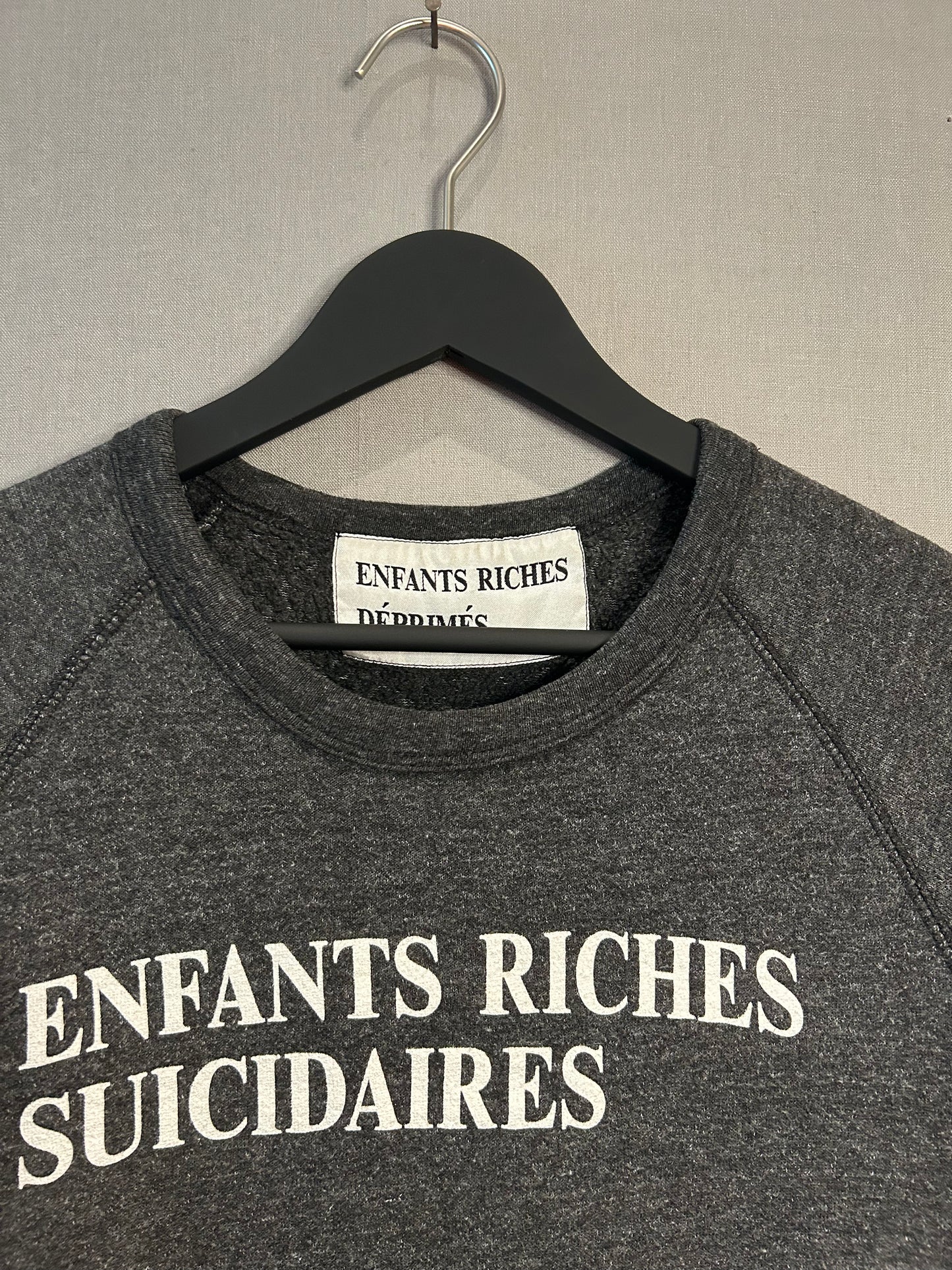 2014 SAMPLE Enfants Riches Déprimés "suicidaries" Crewncek