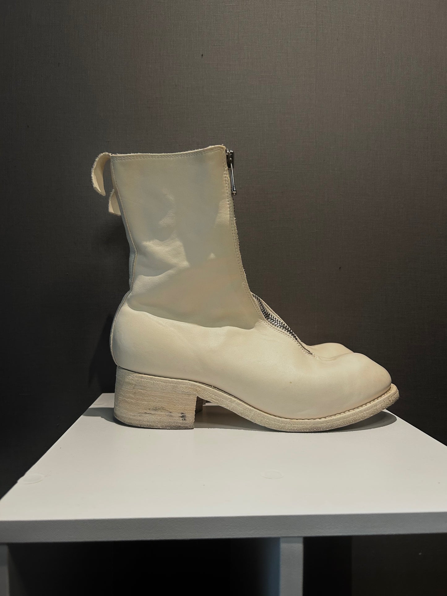 Cream GUIDI PL2