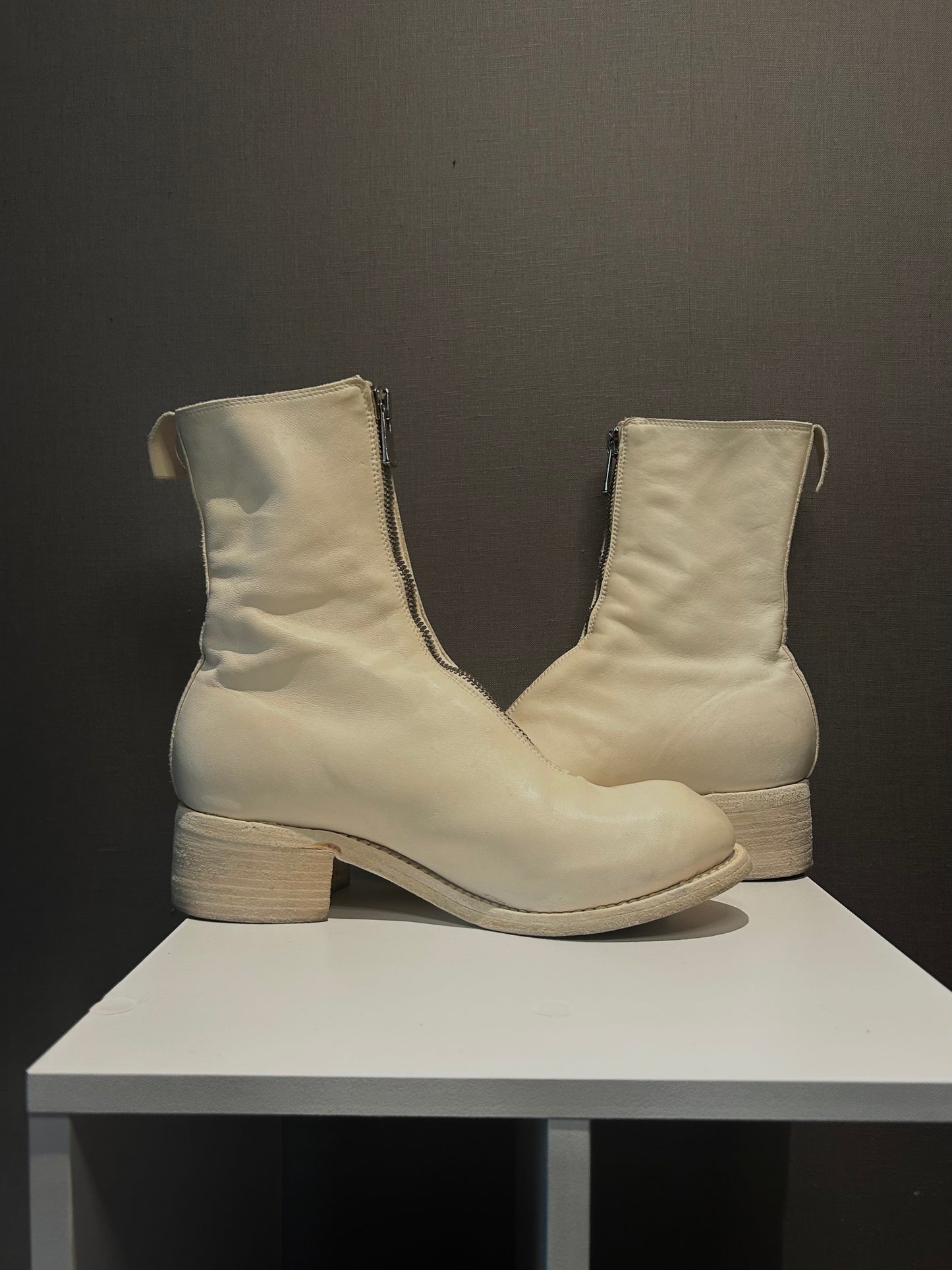 Cream GUIDI PL2