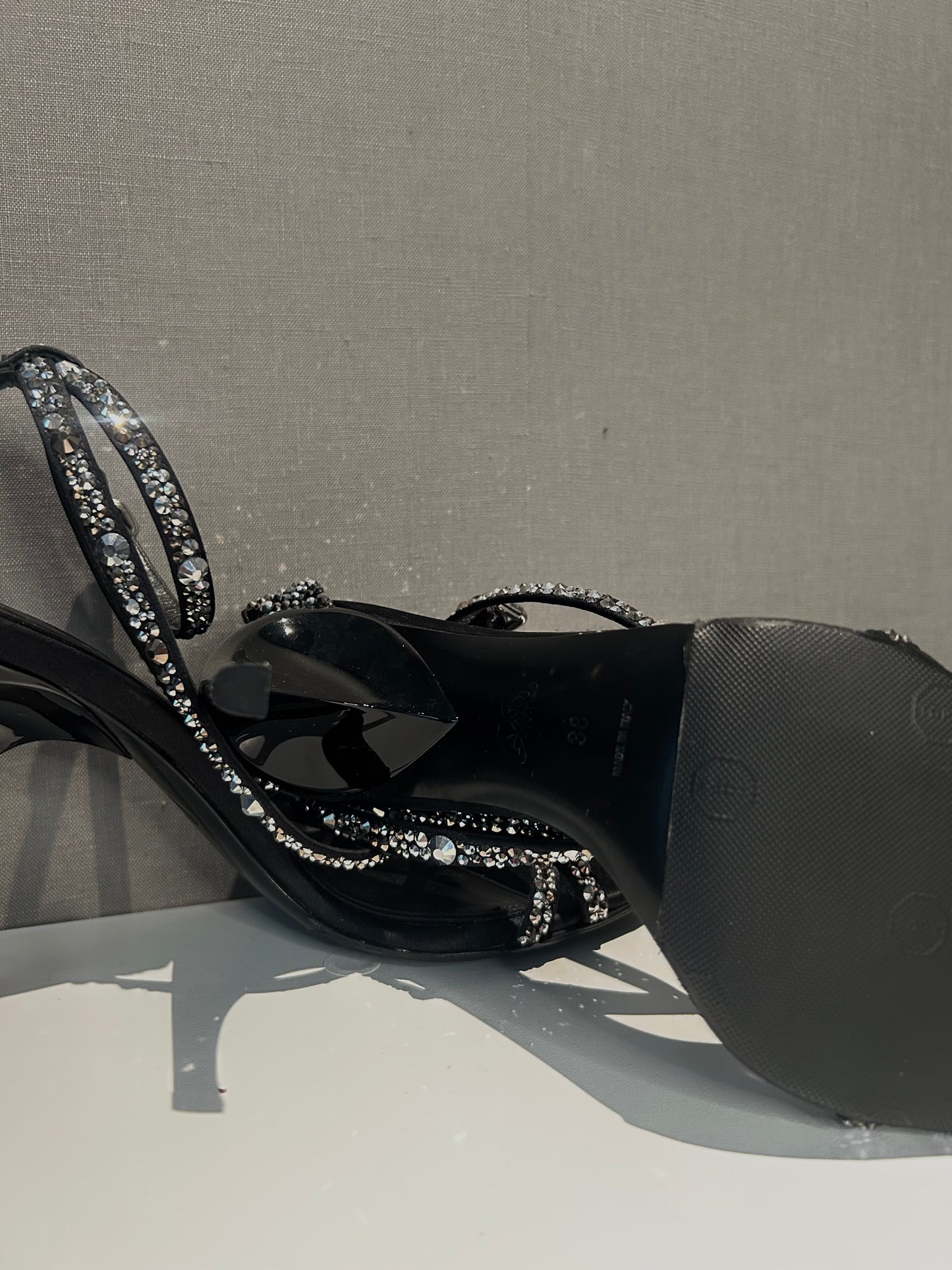 ss2010 ALEXANDER MCQUEEN. "twisted armadillo sandals"