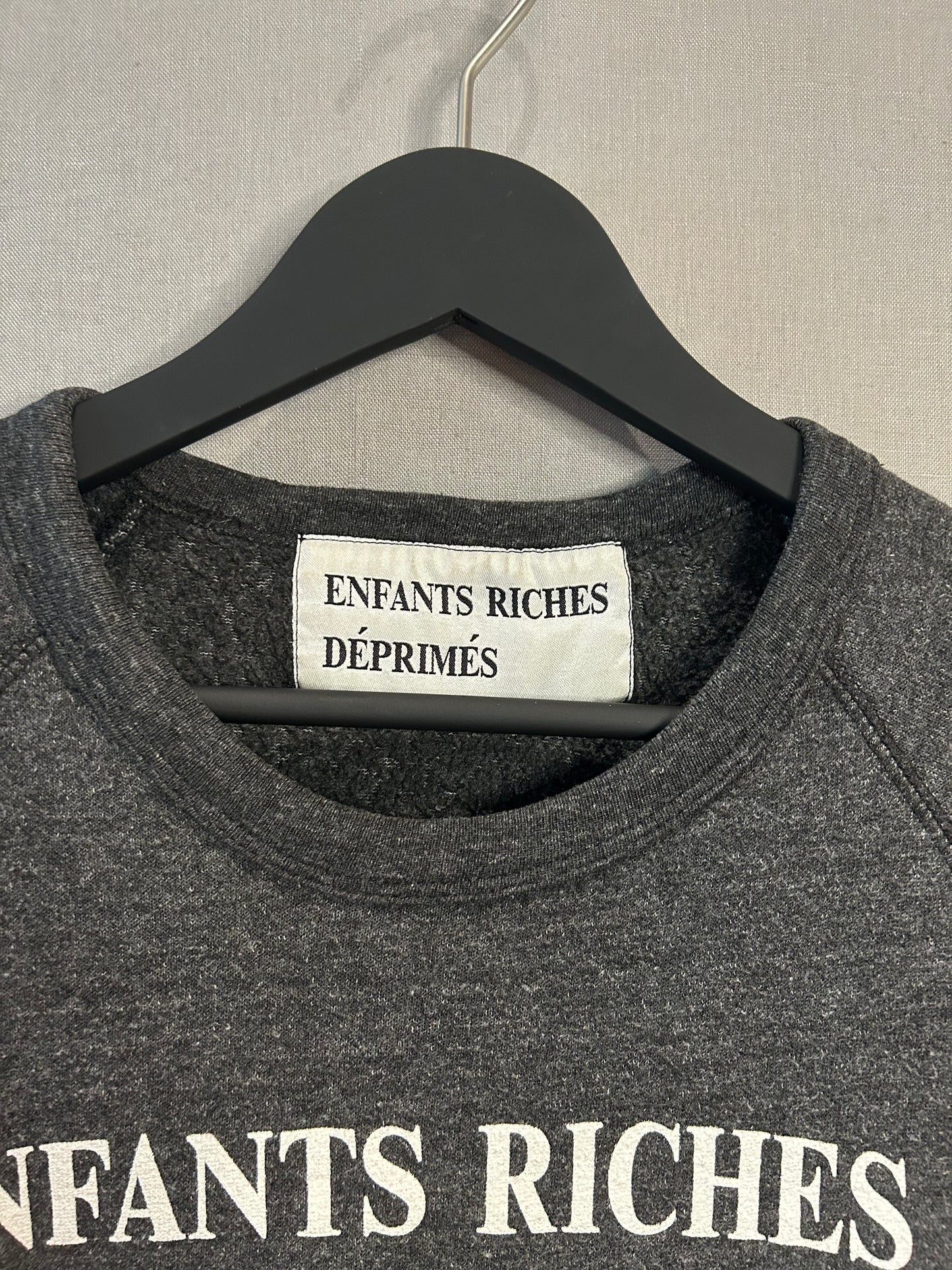 2014 SAMPLE Enfants Riches Déprimés "suicidaries" Crewncek