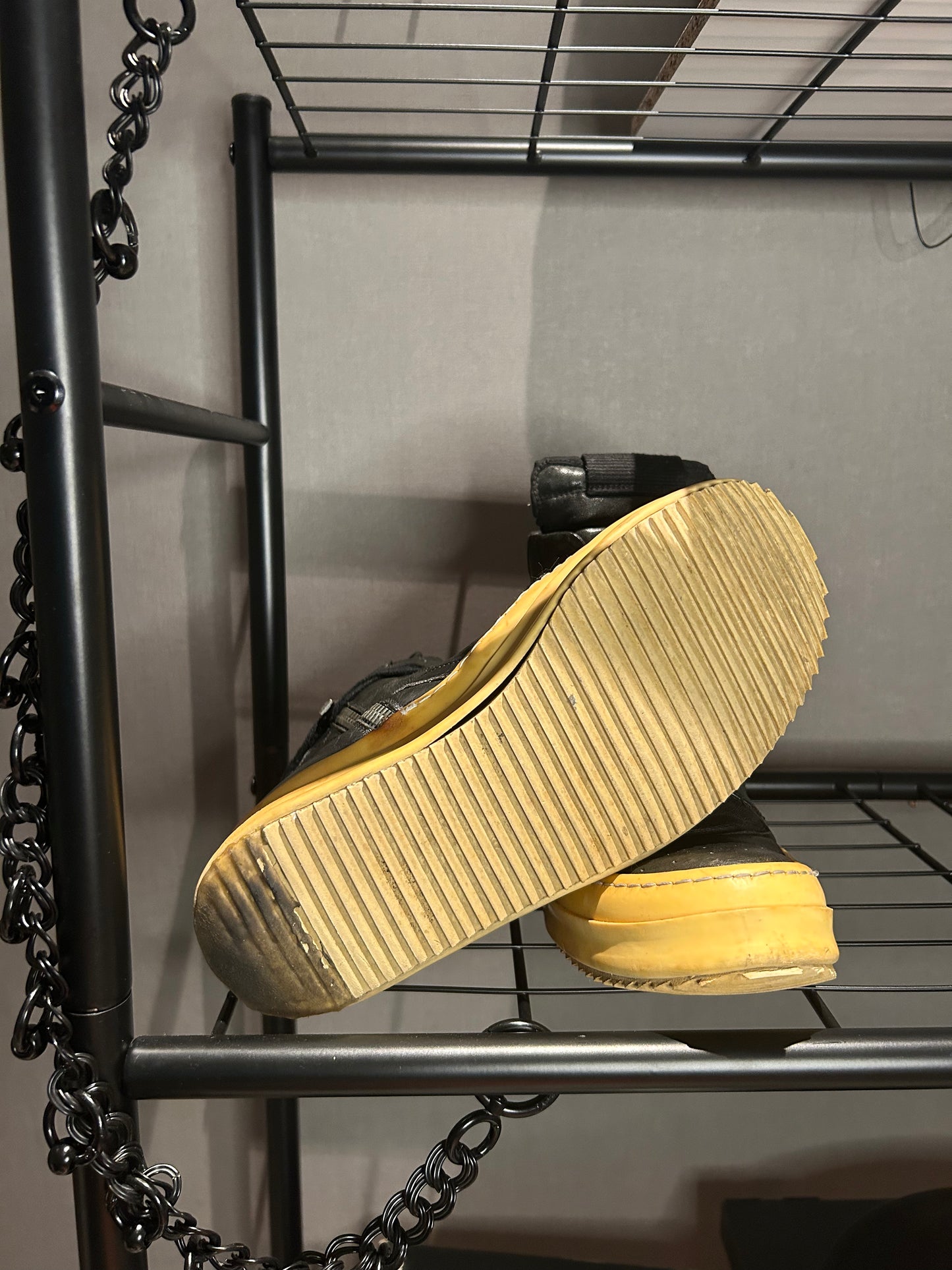 Rick Owens Fall/winter 2010 "gleam" stapled sole short tongue geobasket
