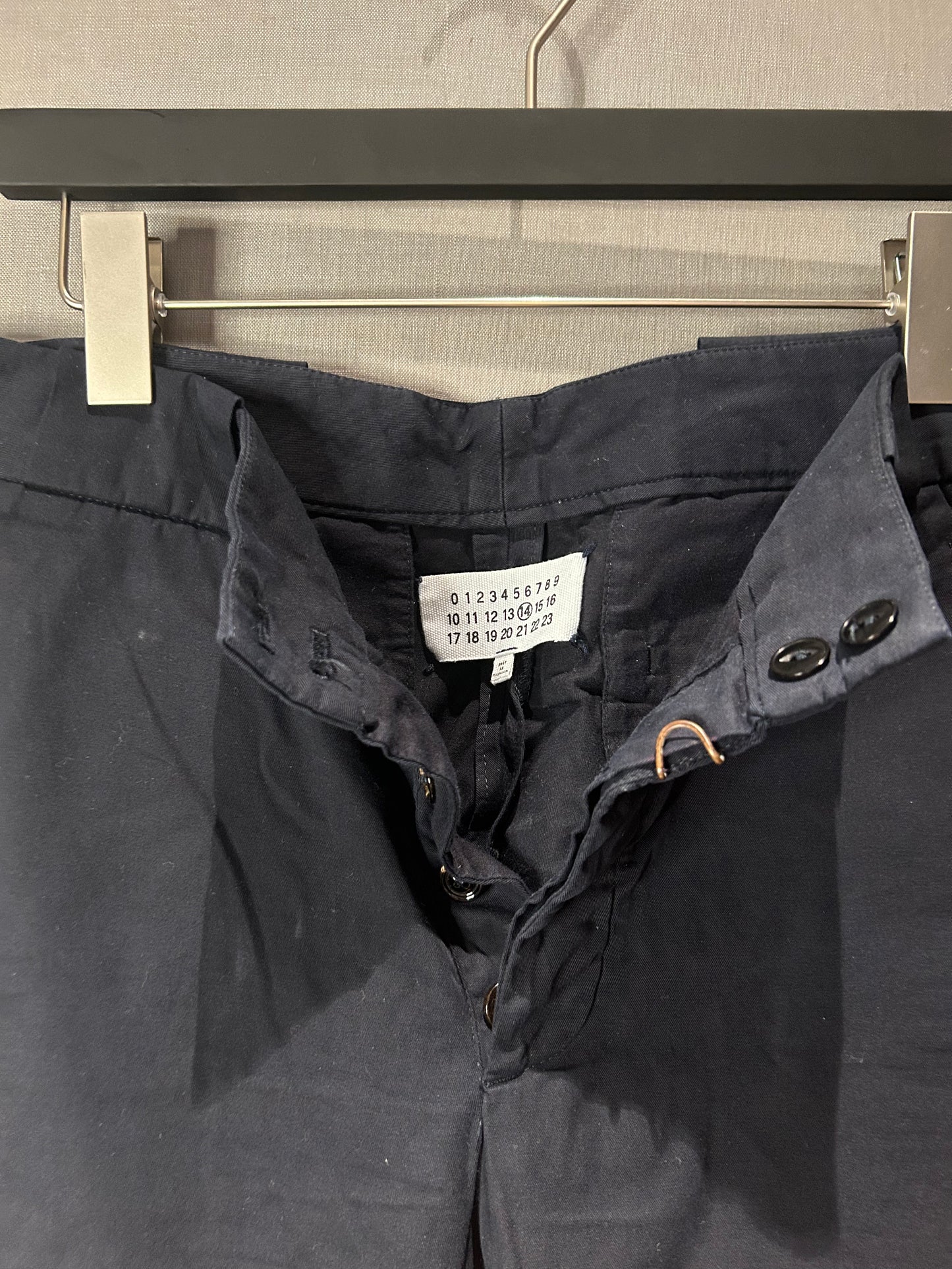 MAISON MARGIELA EARLY 2000s SIMPLE CHINOS